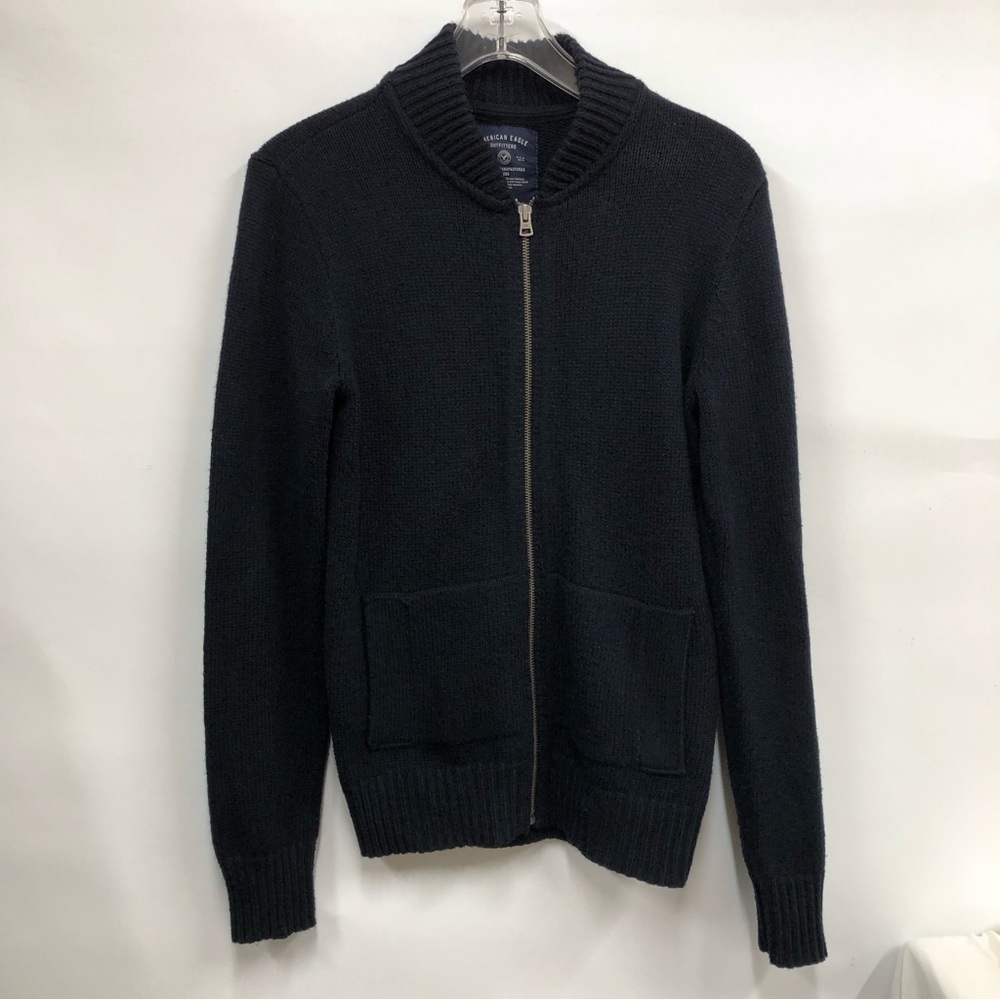 American Eagle outfitters men’s sweater size xs